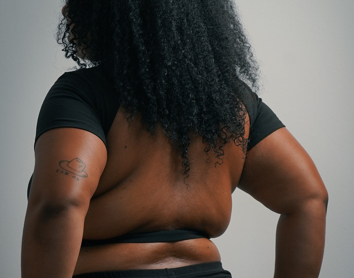 BLACK CropTop PAV